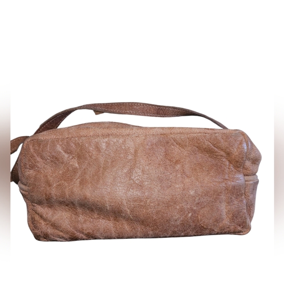 Myra Bag Western Cow Hide Front Pocket Leather Messenger Crossbody Bag - Picture 4 of 13